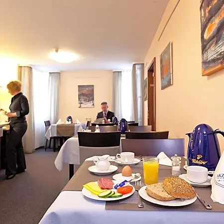 Akzent Torgauer Hof 3*
